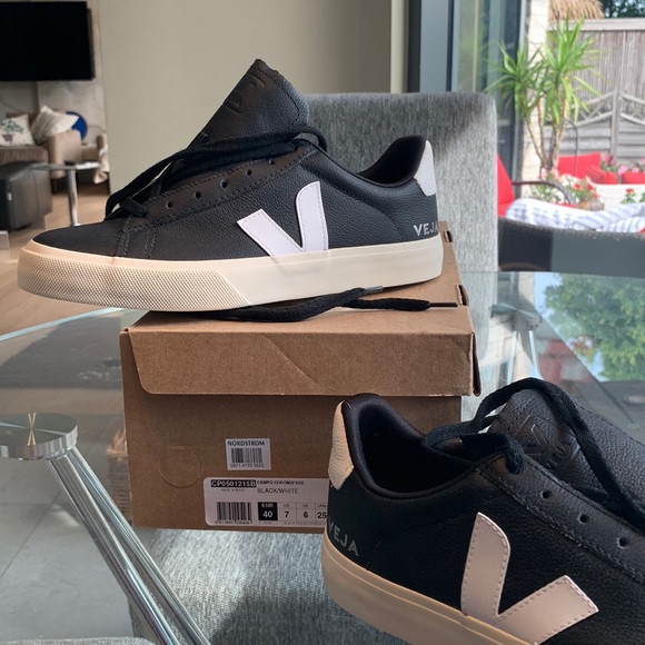 Veja Campo Size 39 - Picture 2 of 2